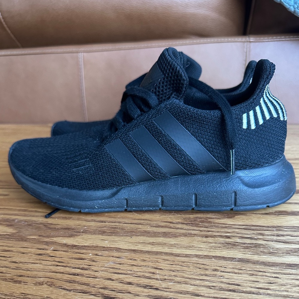Women’s Black Adidas’s Swift 1.0
